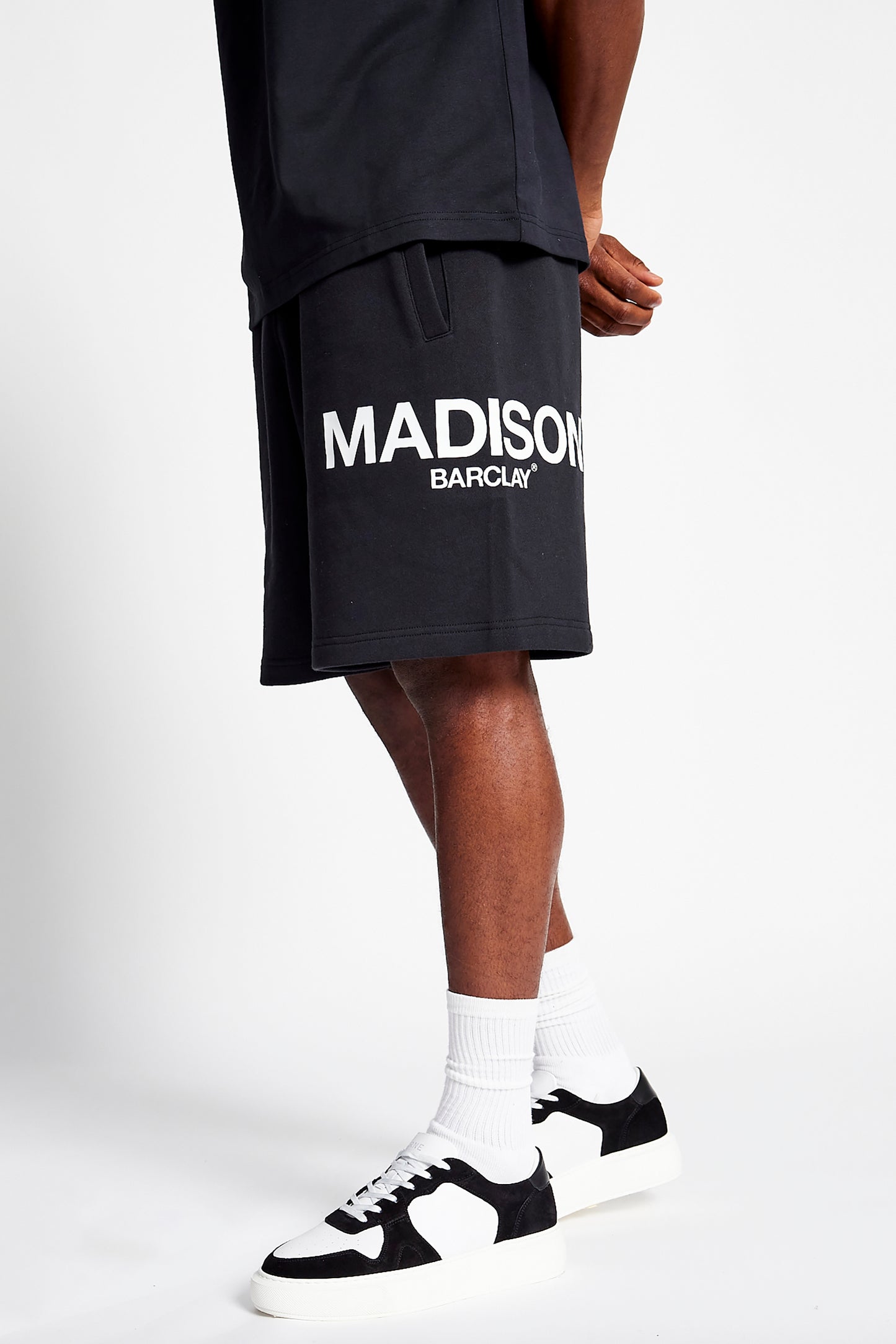 Ocean Av Shorts - Black