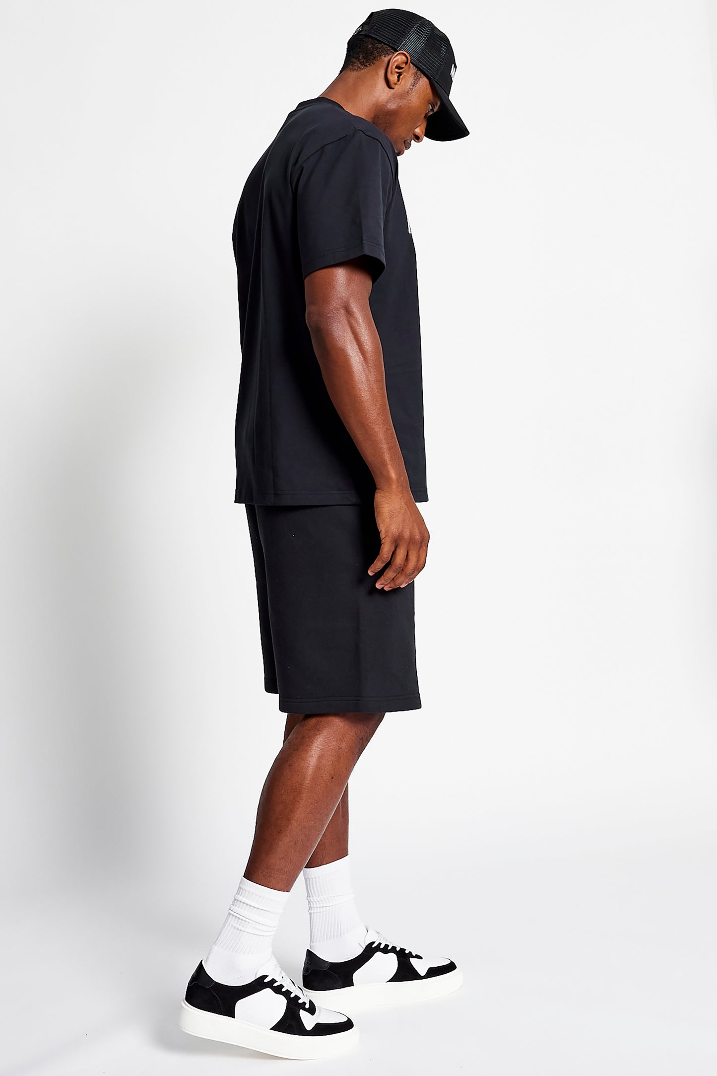 Ocean Av Shorts - Black